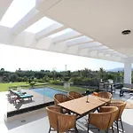 Inception Luxury Villa Nea Skioni