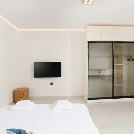 Inception Luxury *