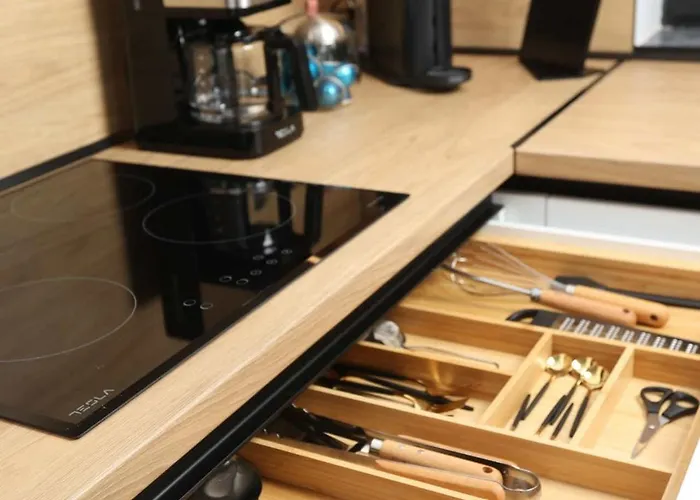 Inception Luxury * Nea Skioni