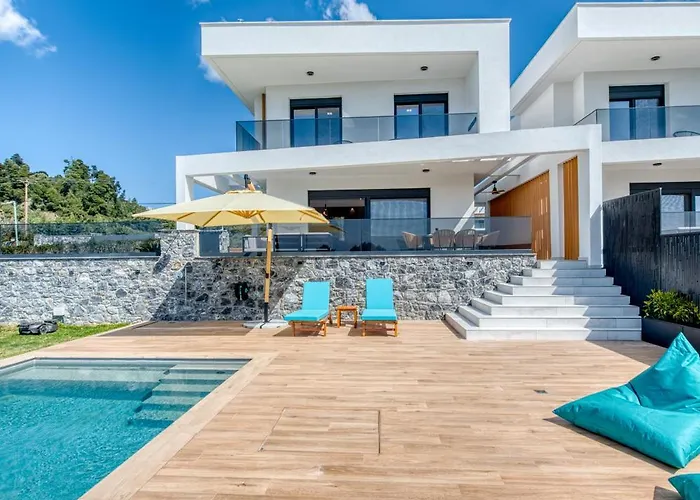 Inception Luxury וילה