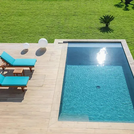 Inception Luxury * Nea Skioni