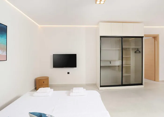 Inception Luxury *
