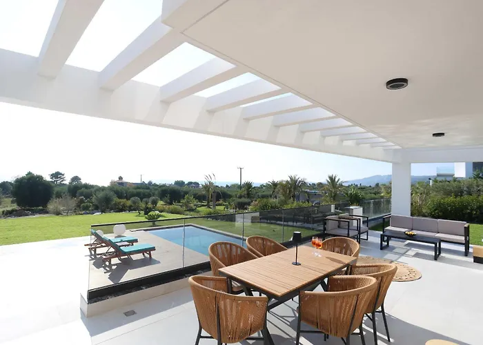 Inception Luxury Villa Nea Skioni